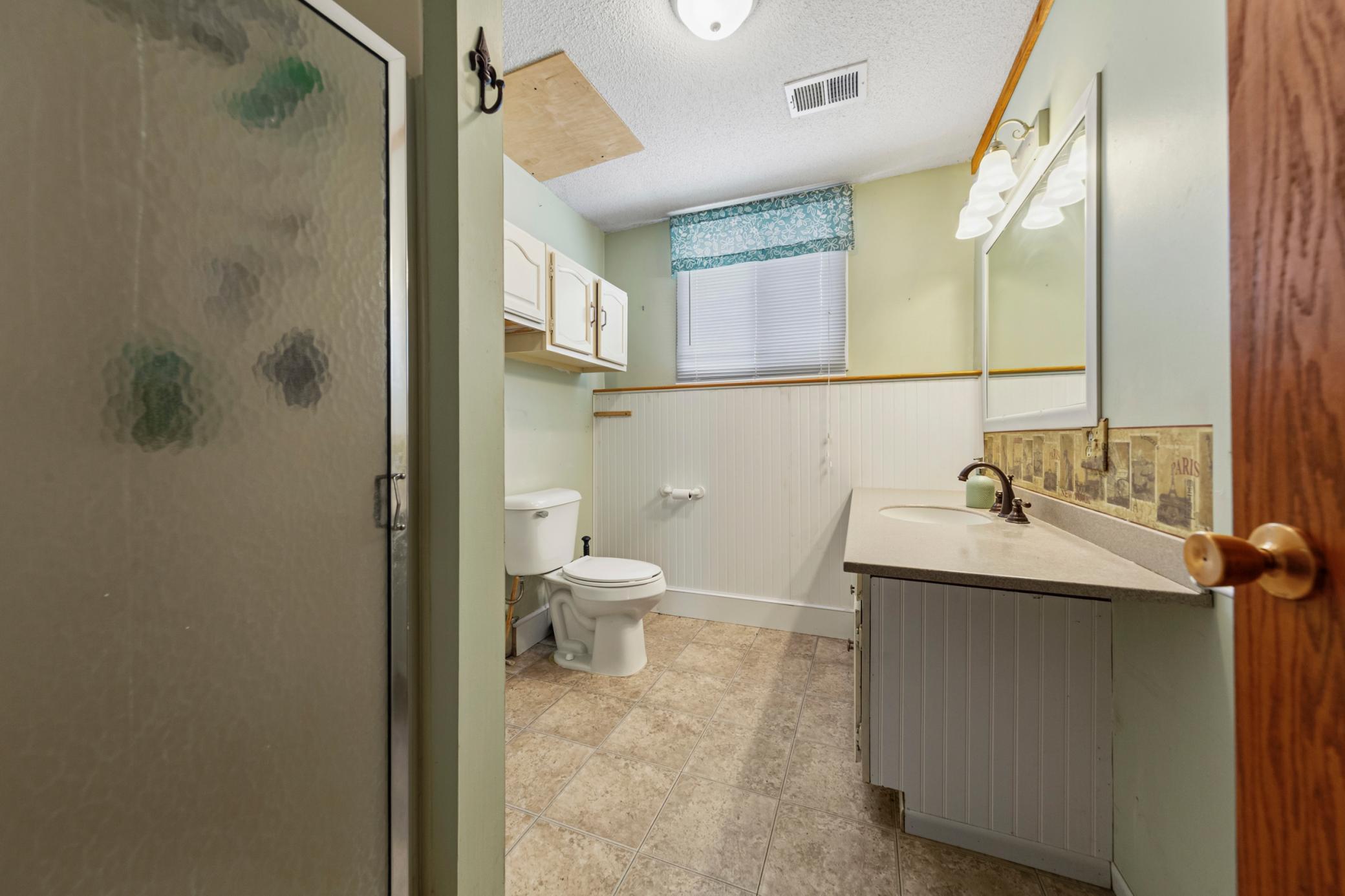 1114 N High Street Property Photo 27