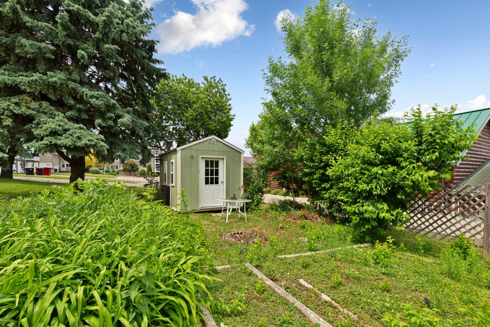 1114 N High Street Property Photo 41