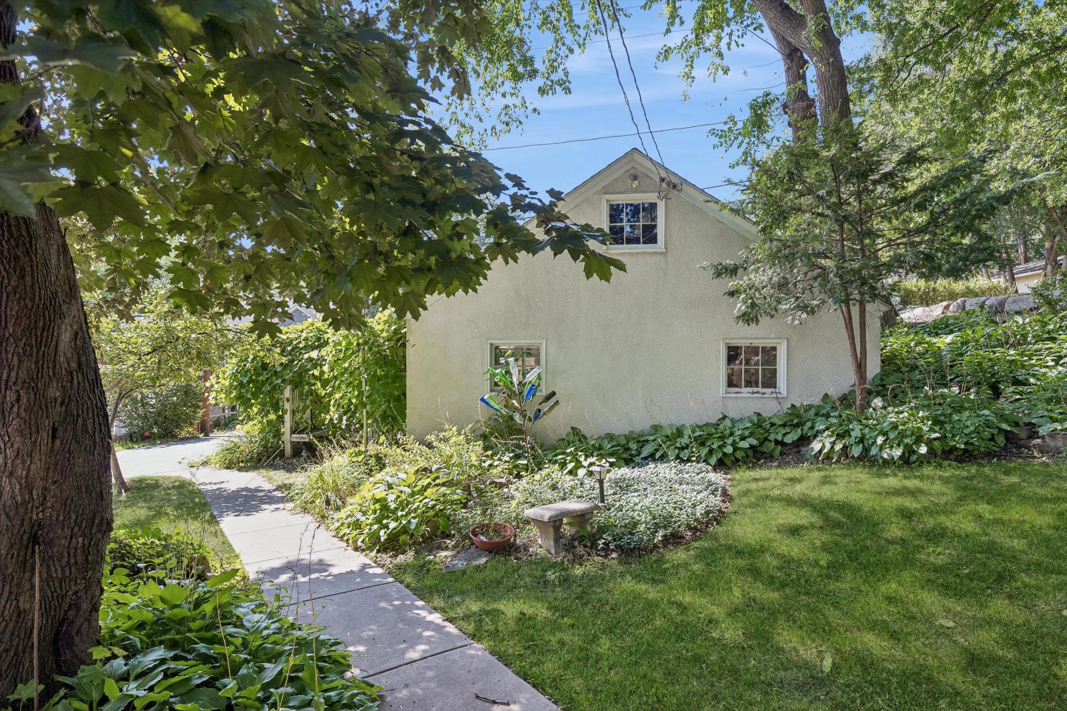1948 Drew Avenue S Property Photo 33