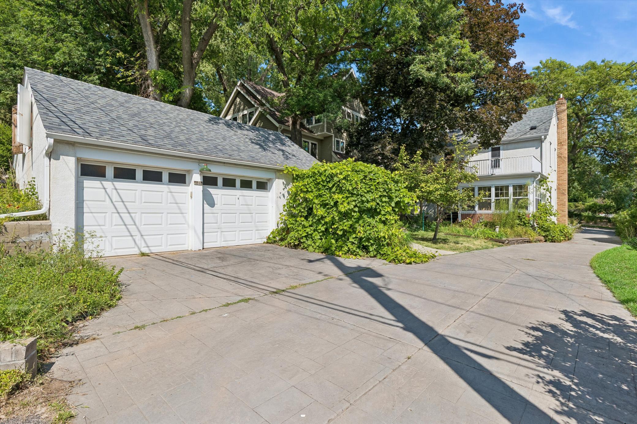 1948 Drew Avenue S Property Photo 35