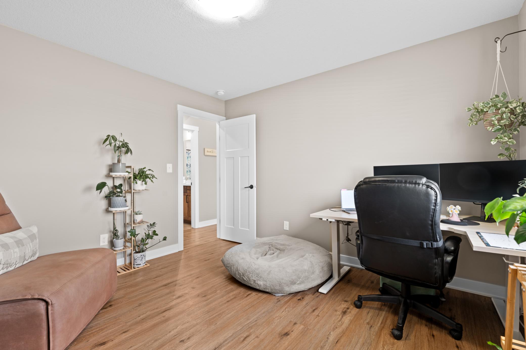 1805 12th Avenue Ne Property Photo 14