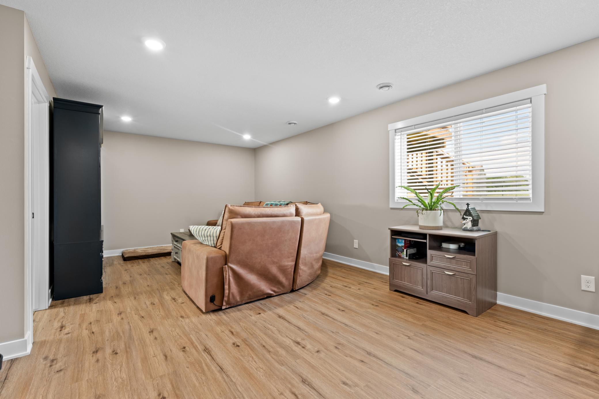 1805 12th Avenue Ne Property Photo 15