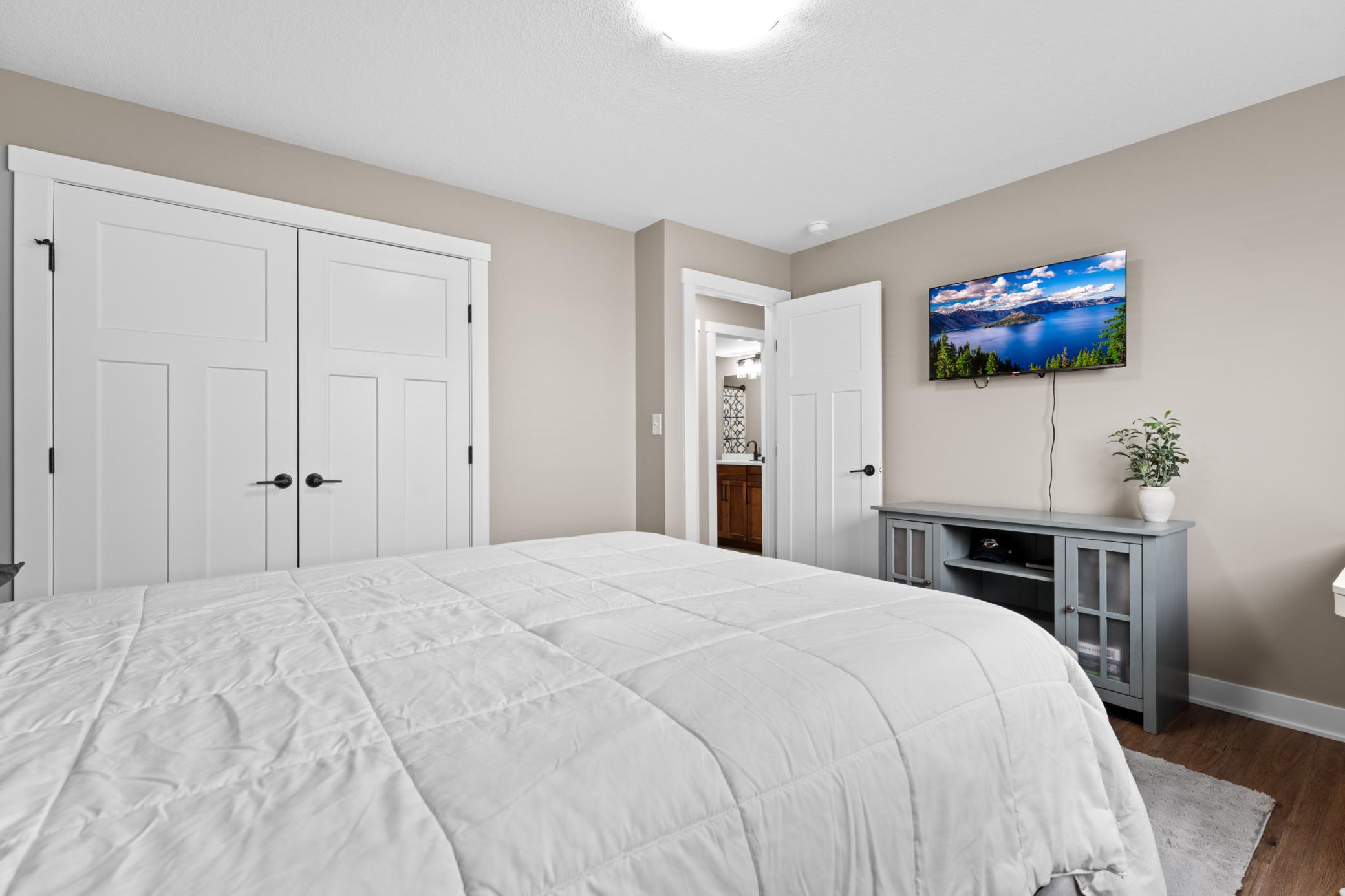 1805 12th Avenue Ne Property Photo 22