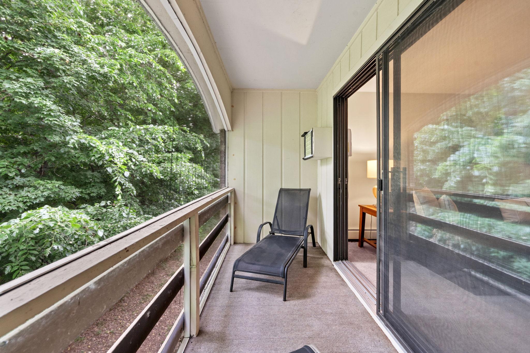 4407 Wilshire Boulevard 305 Property Photo 15