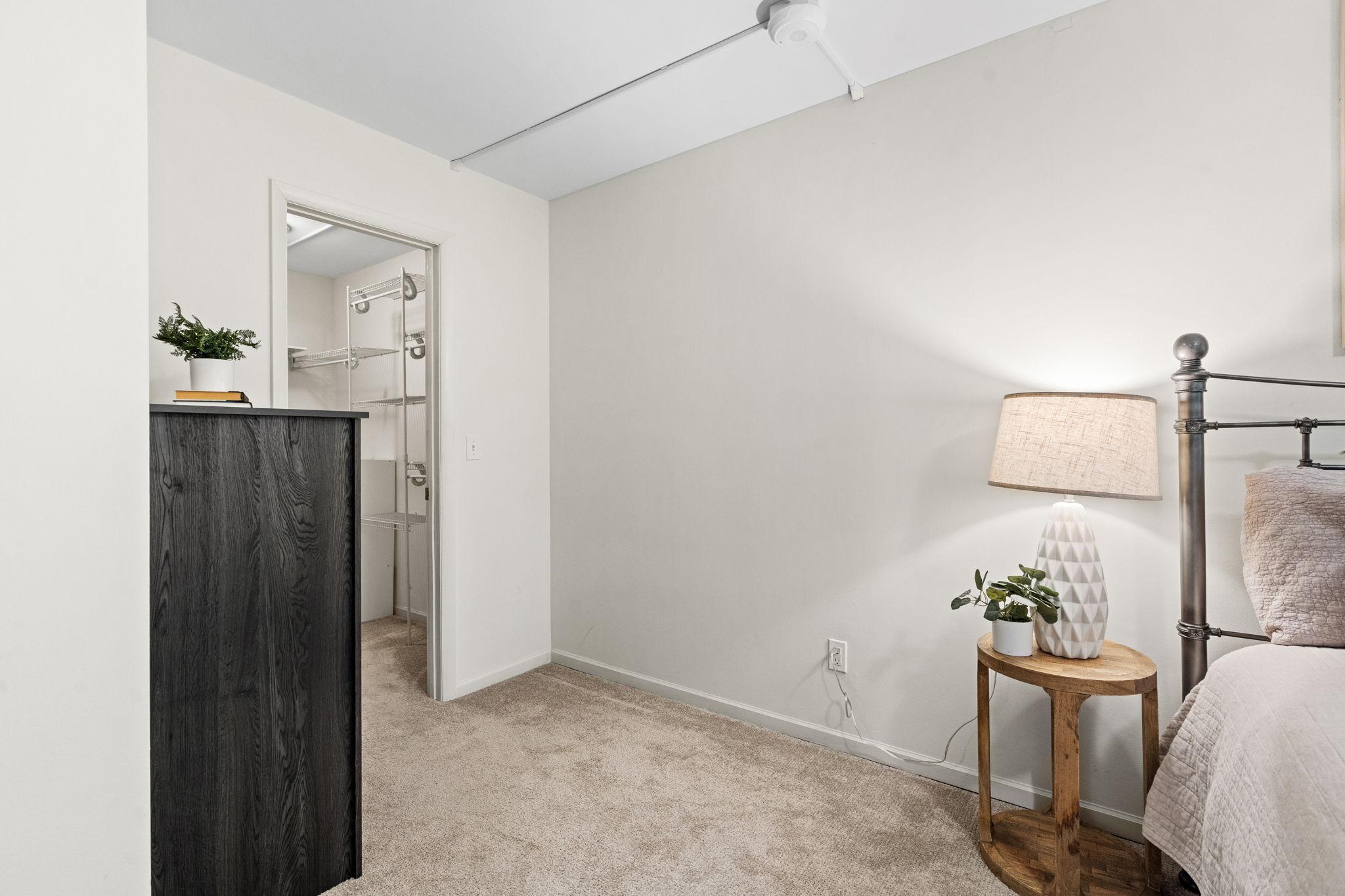 4407 Wilshire Boulevard 305 Property Photo 25
