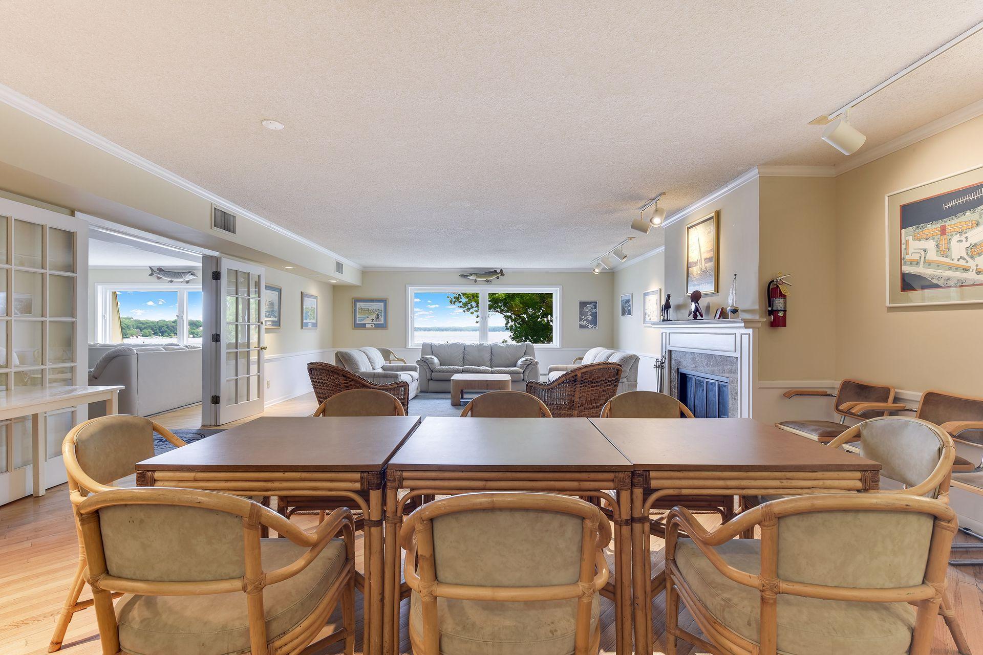 4407 Wilshire Boulevard 305 Property Photo 45