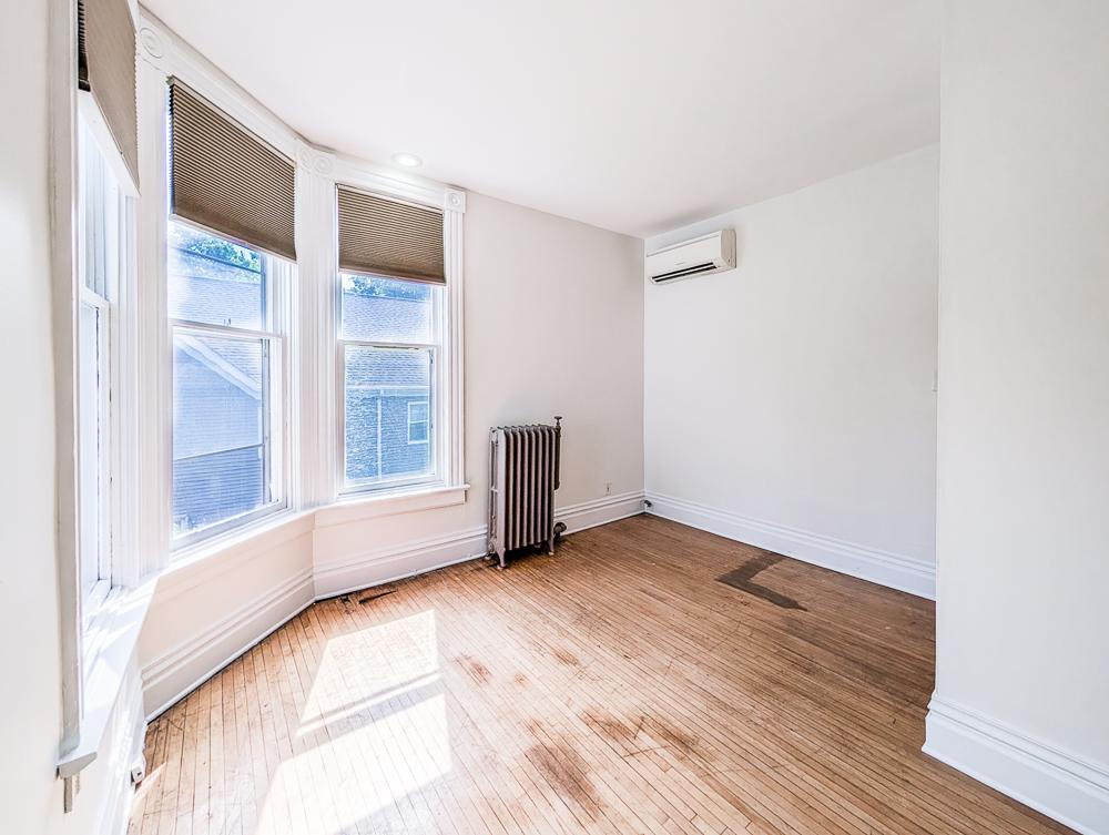 566 Marshall Avenue Property Photo 38