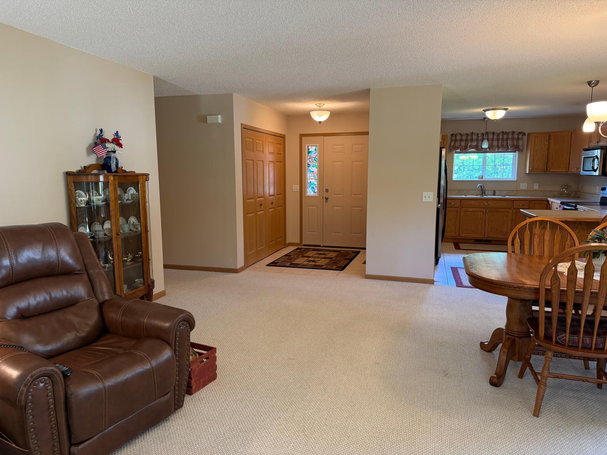 4474 Griffin Circle Property Photo 9