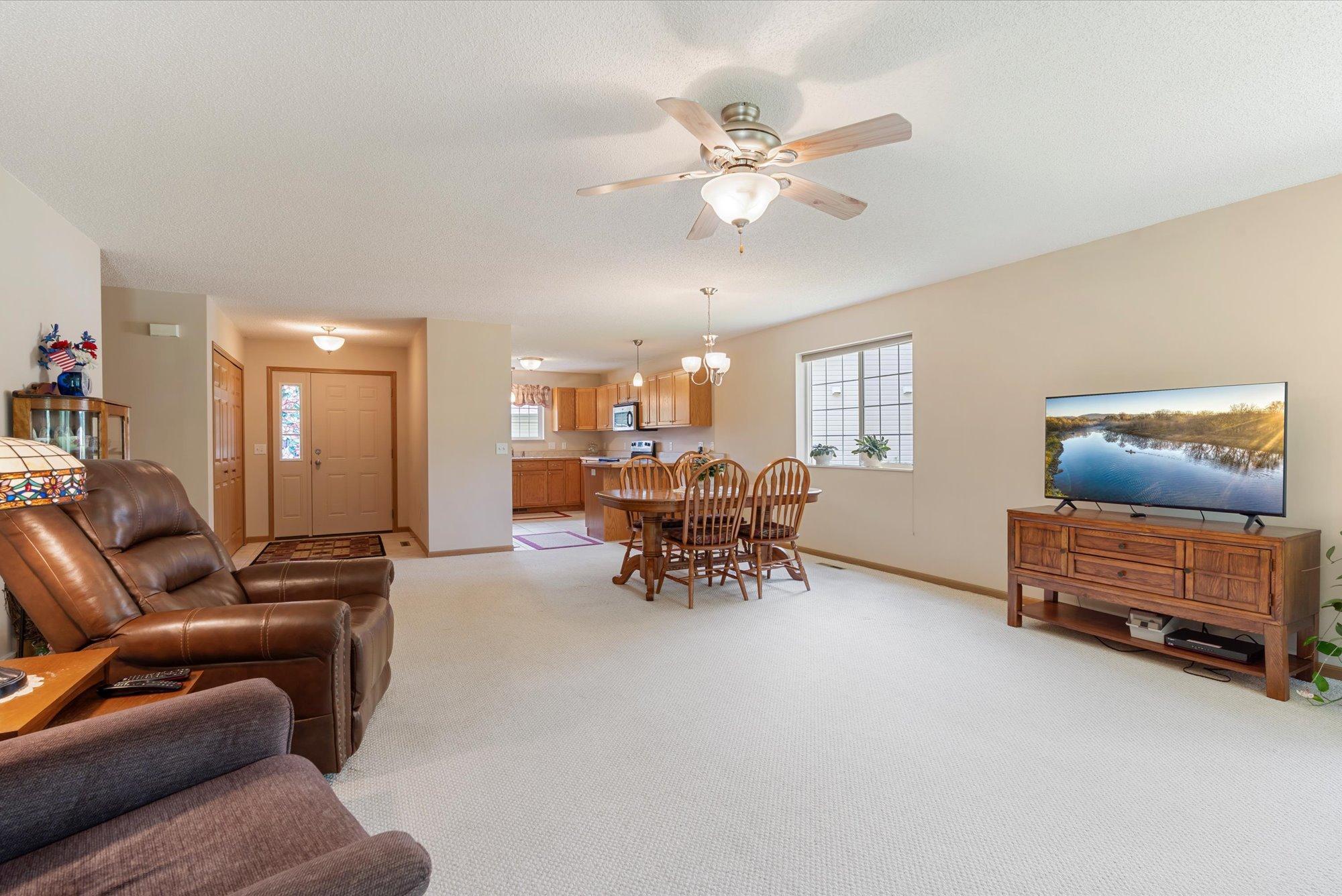 4474 Griffin Circle Property Photo 10