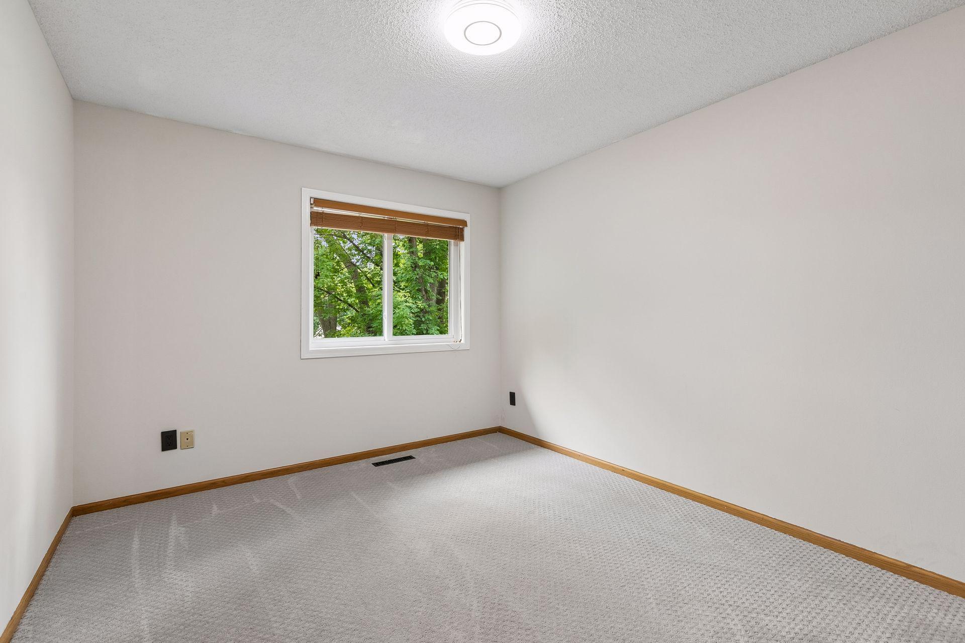 3689 Willbrook Court Property Photo 25