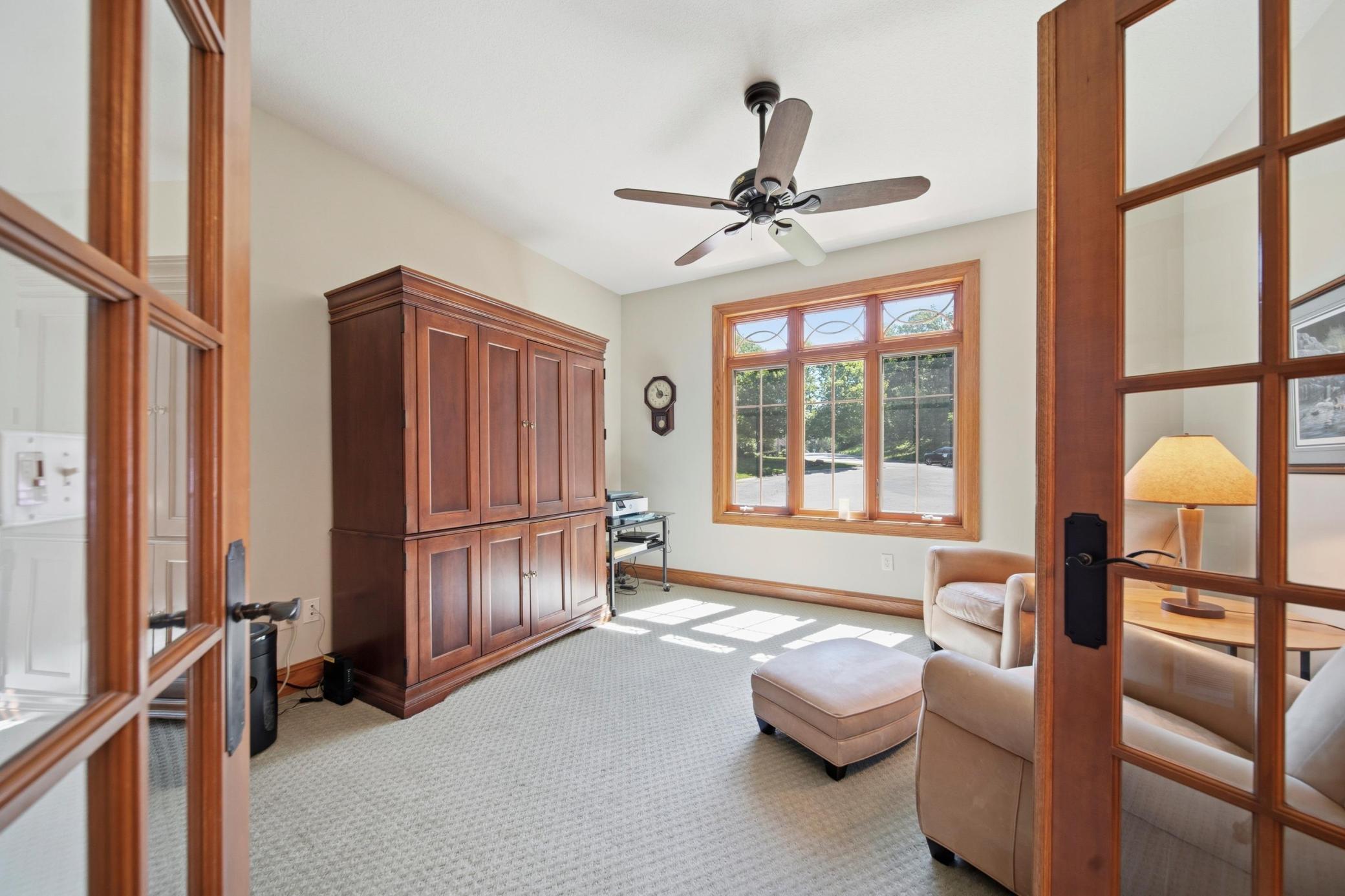 1900 Timber Ridge Drive Property Photo 11
