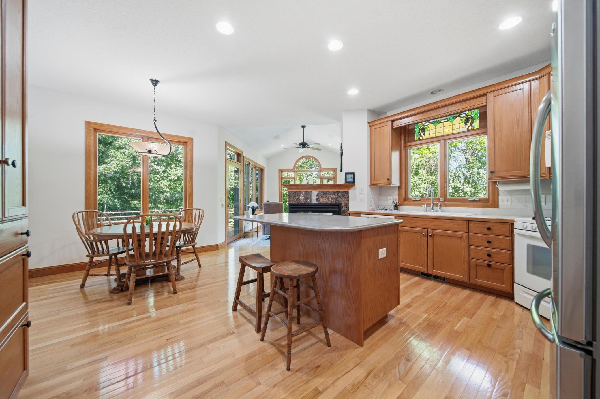 1900 Timber Ridge Drive Property Photo 24