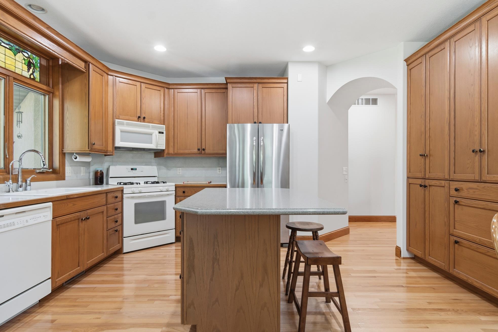 1900 Timber Ridge Drive Property Photo 27