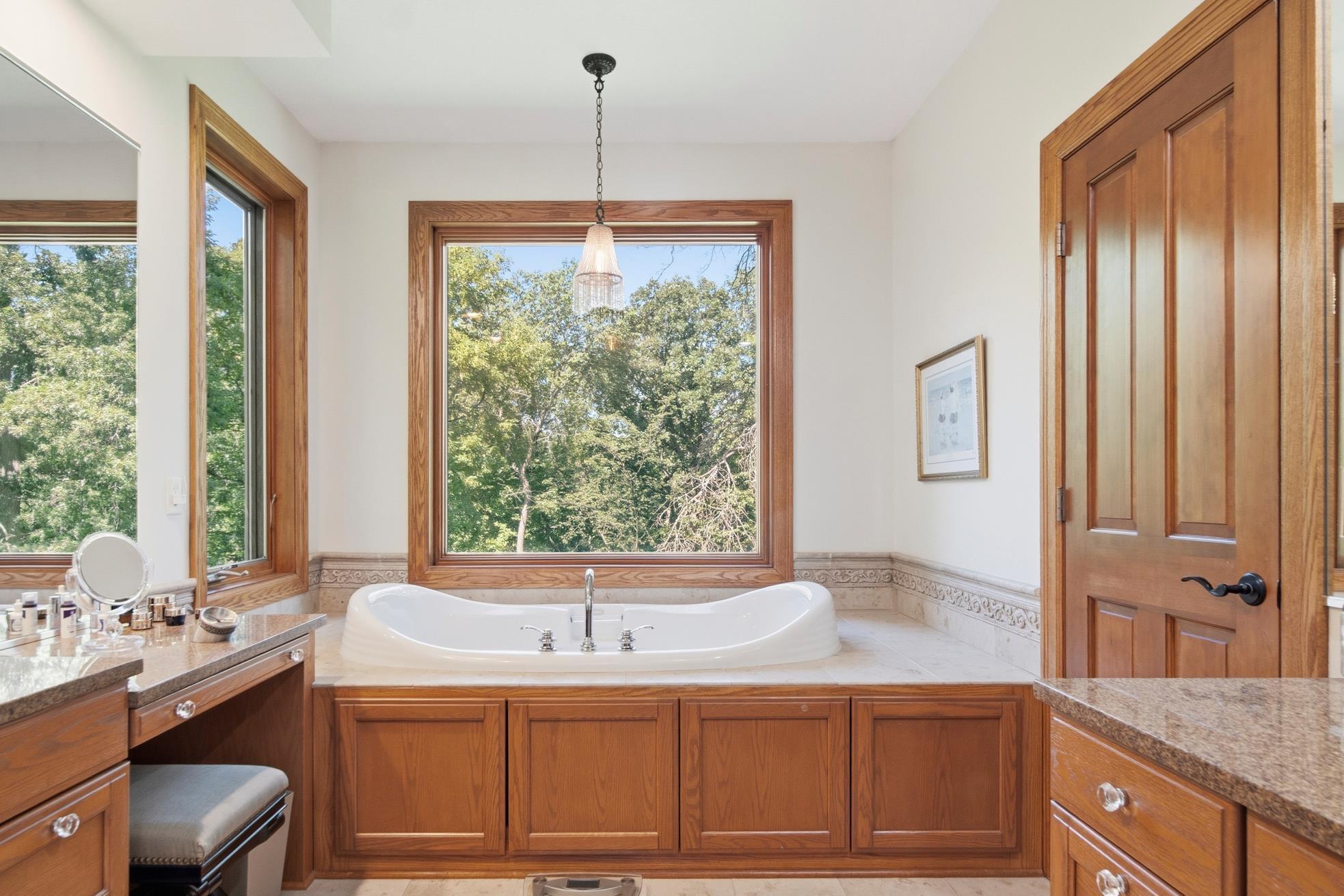1900 Timber Ridge Drive Property Photo 29
