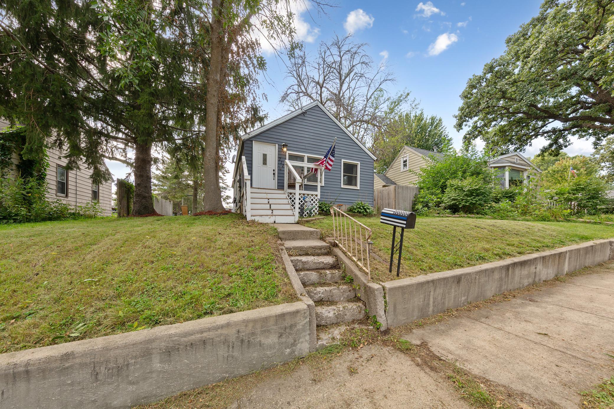 711 Saint Thomas Avenue Property Photo 1