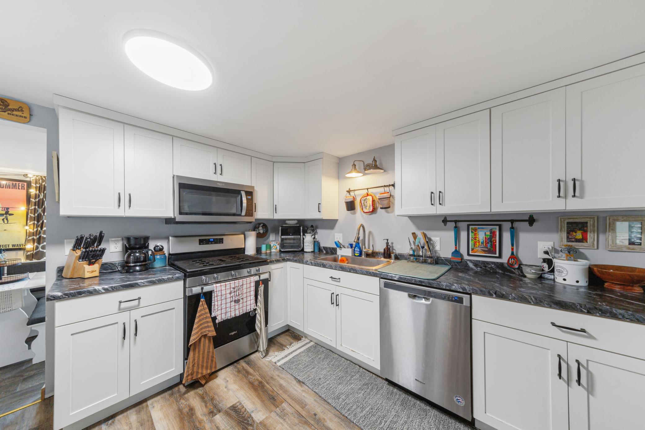 711 Saint Thomas Avenue Property Photo 10