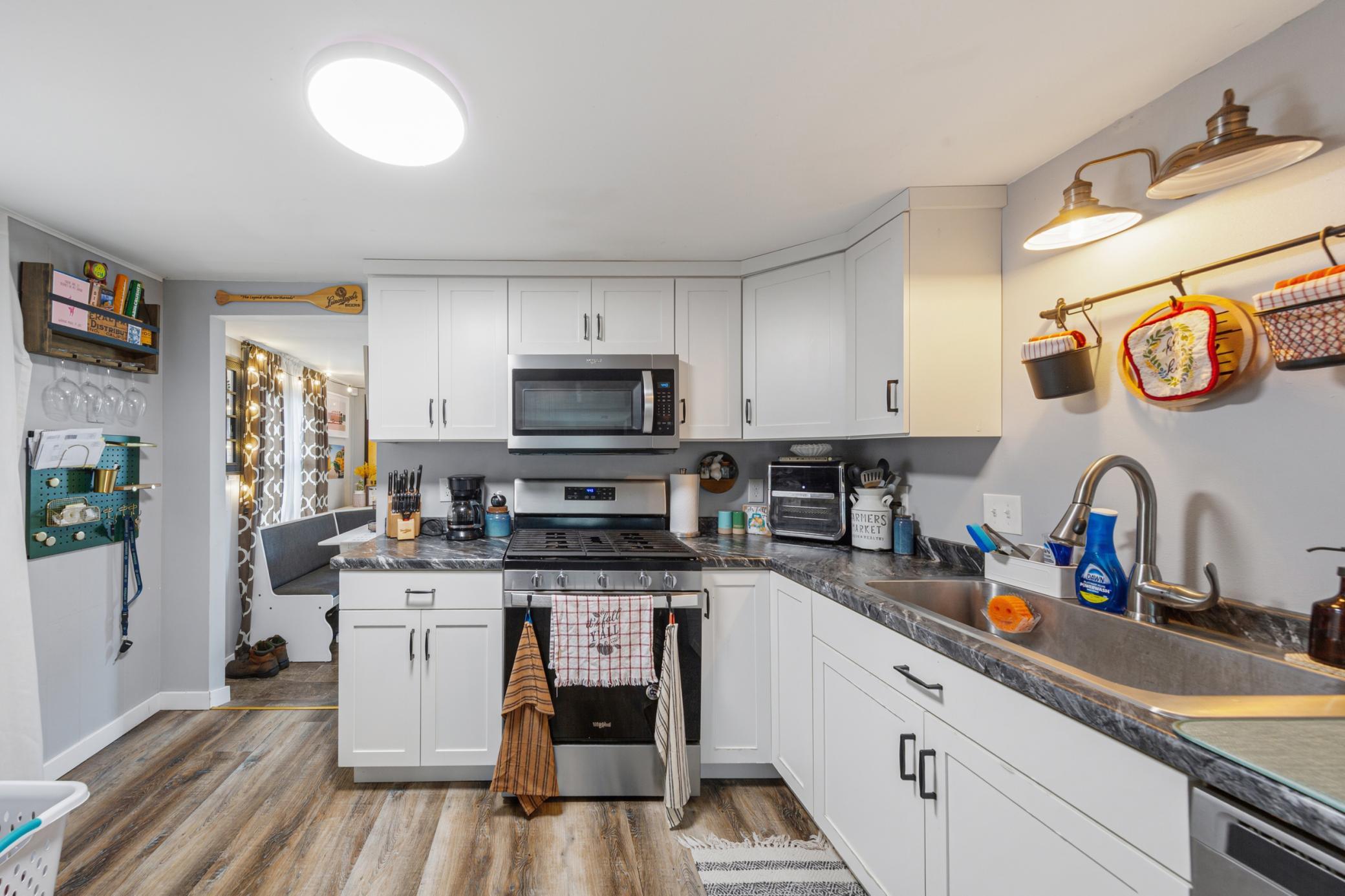 711 Saint Thomas Avenue Property Photo 11