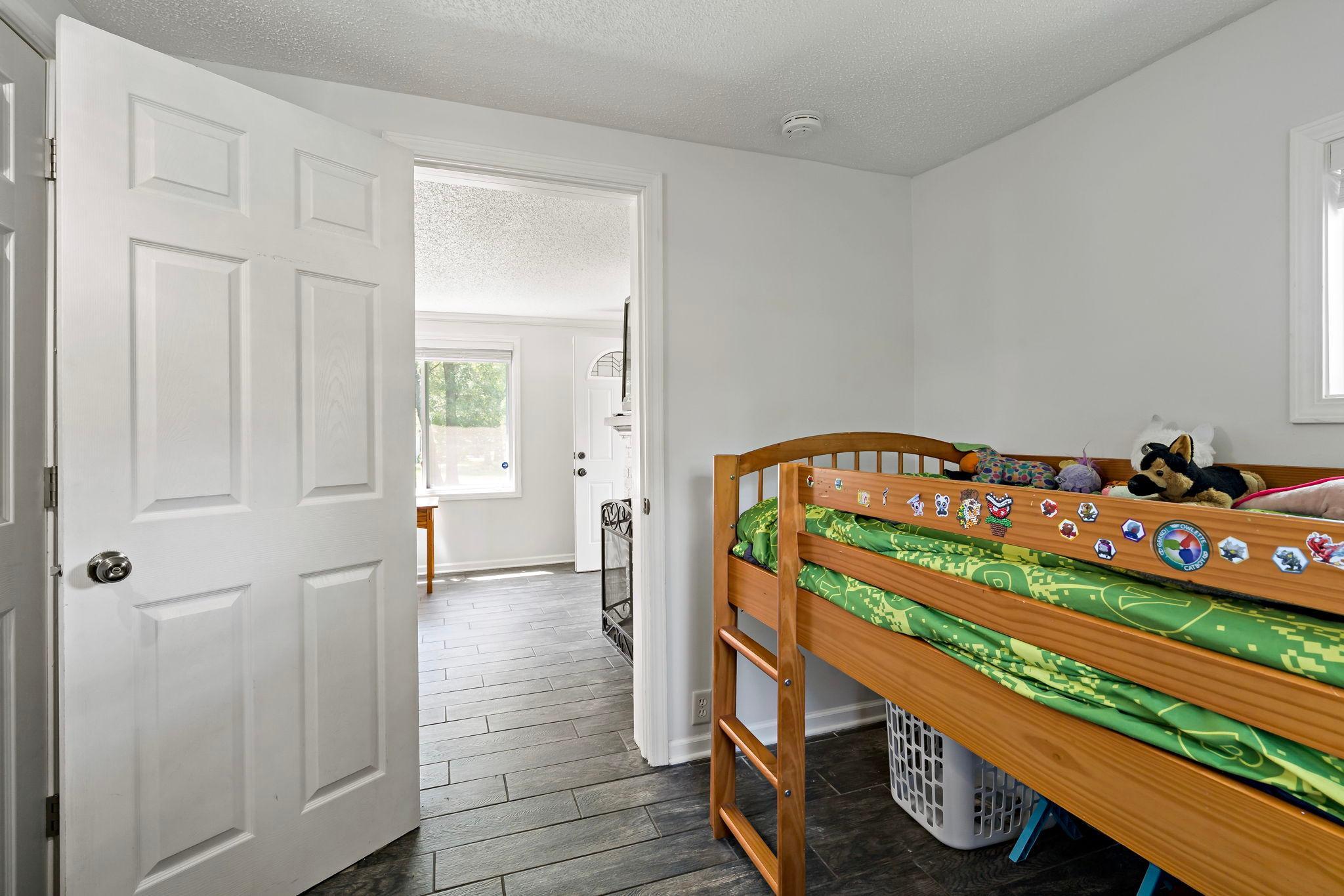 5740 Dupont Avenue N Property Photo 22