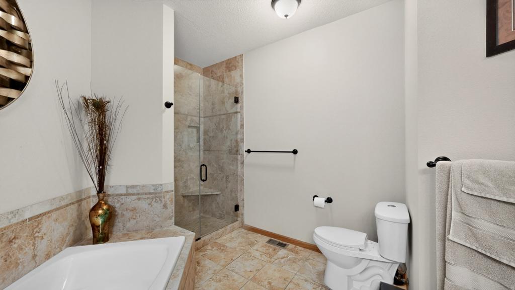 2201 7th Street Nw A Property Photo 49