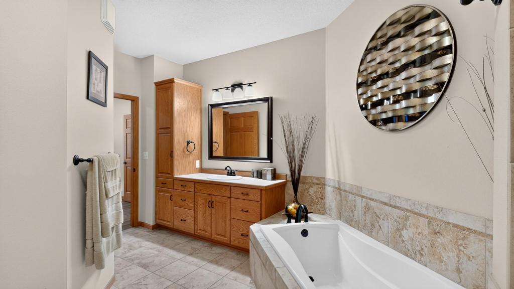 2201 7th Street Nw A Property Photo 50