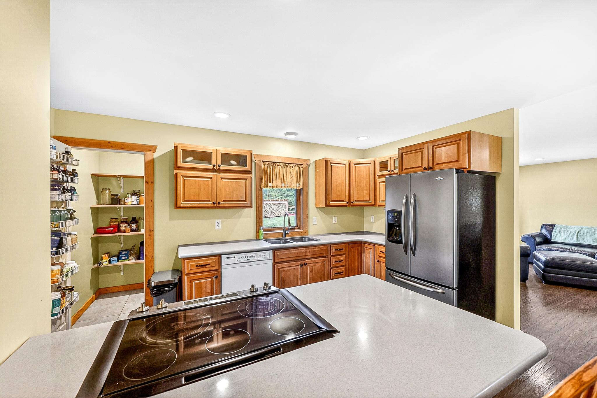 2060 Highway 2 Property Photo 9