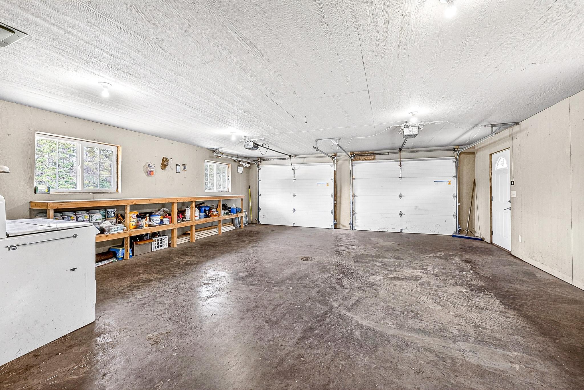 2060 Highway 2 Property Photo 27