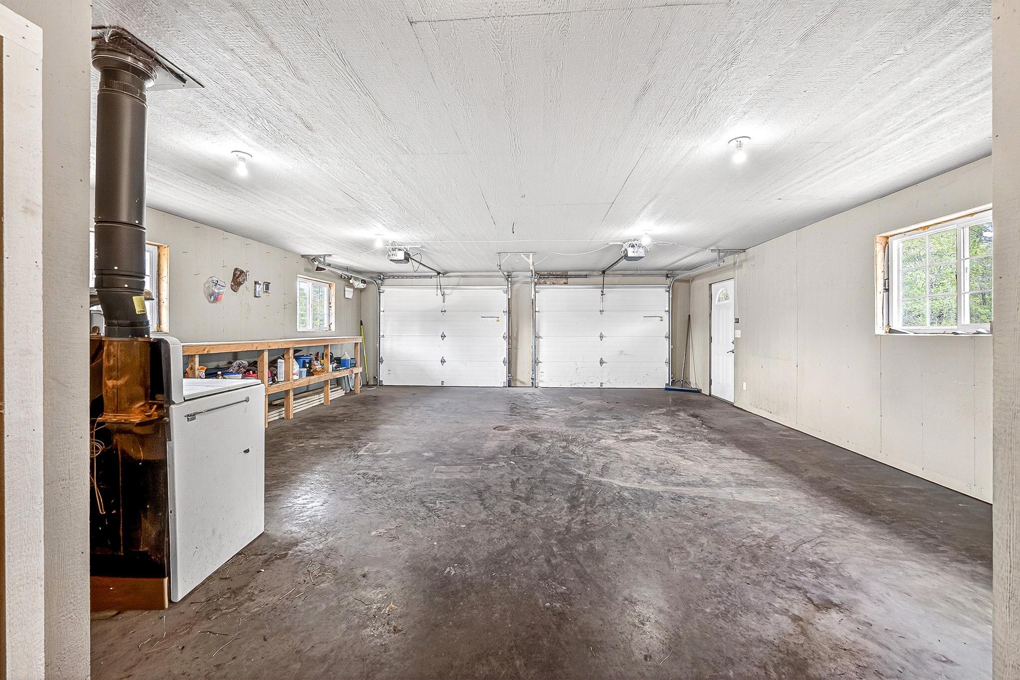 2060 Highway 2 Property Photo 28