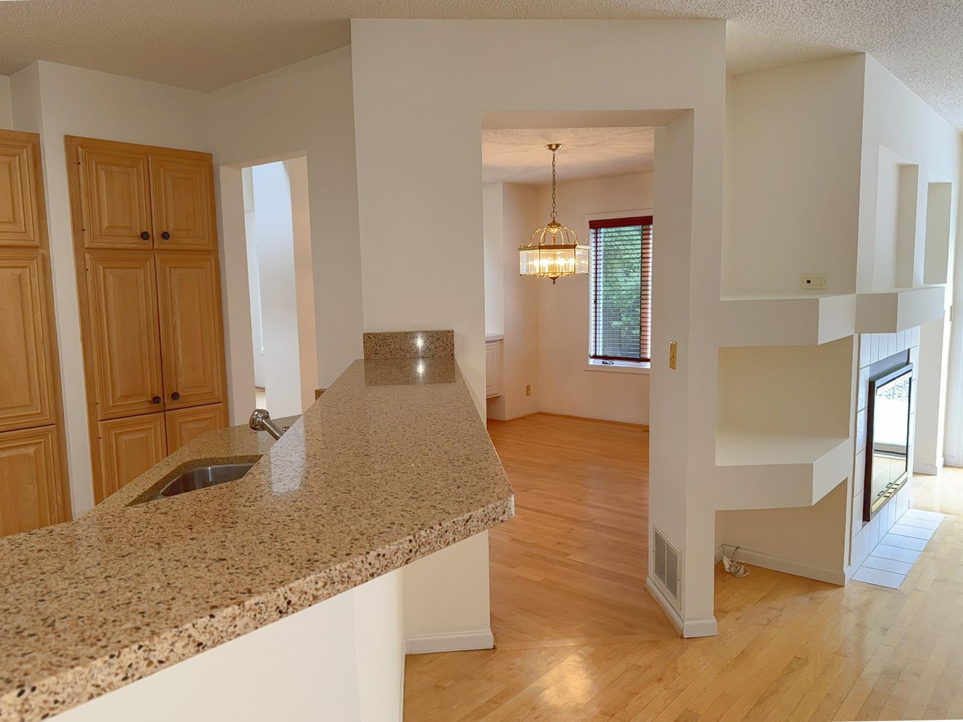 15575 17th Place N Property Photo 14