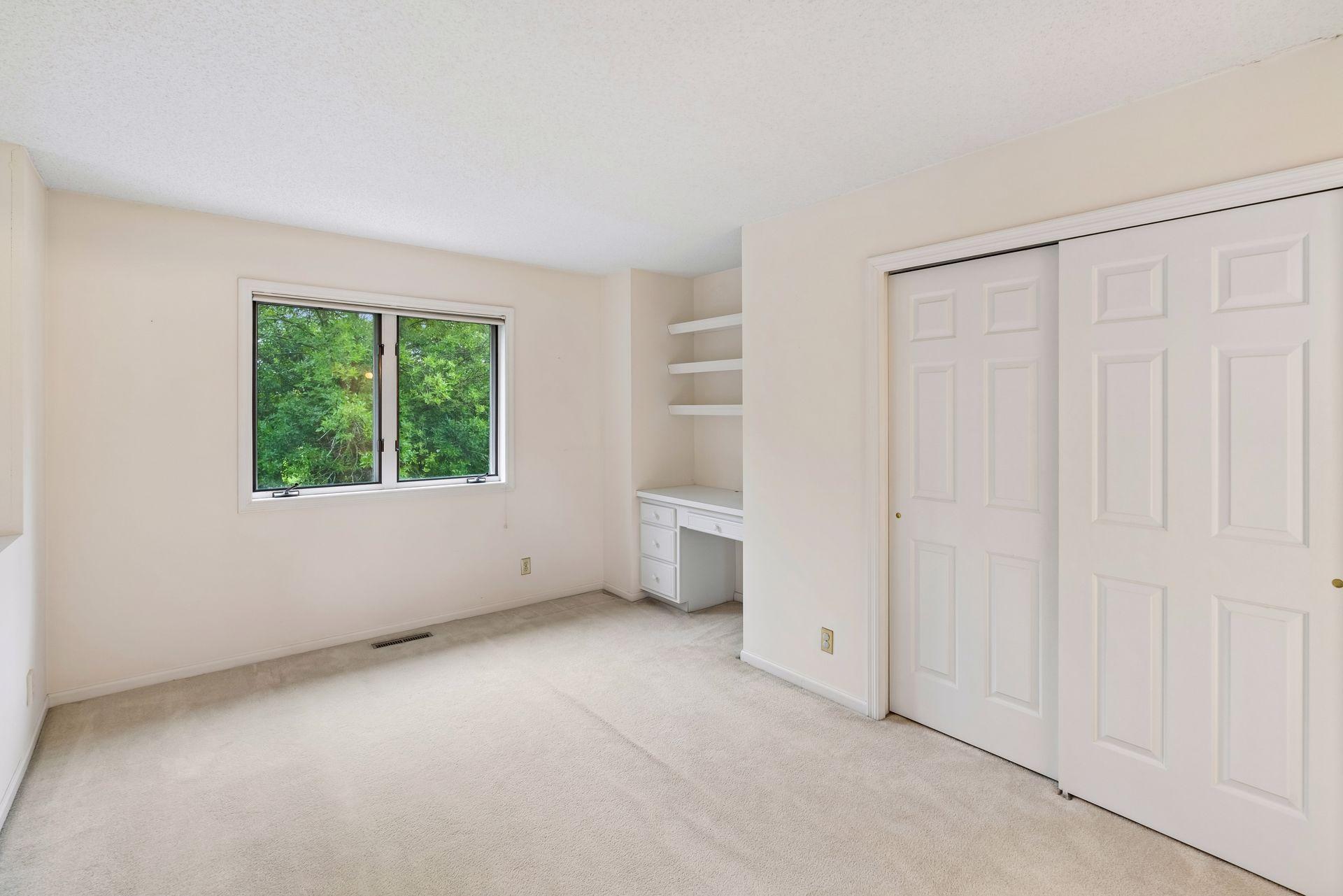 15575 17th Place N Property Photo 24