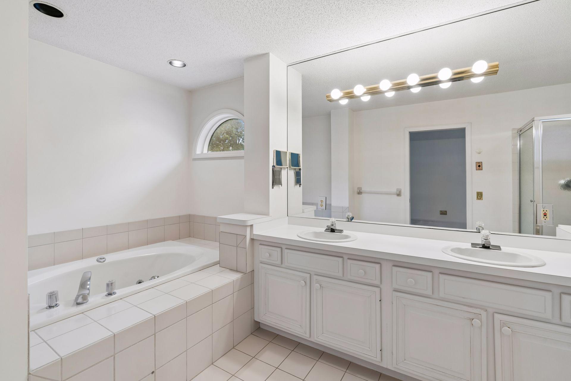 15575 17th Place N Property Photo 30