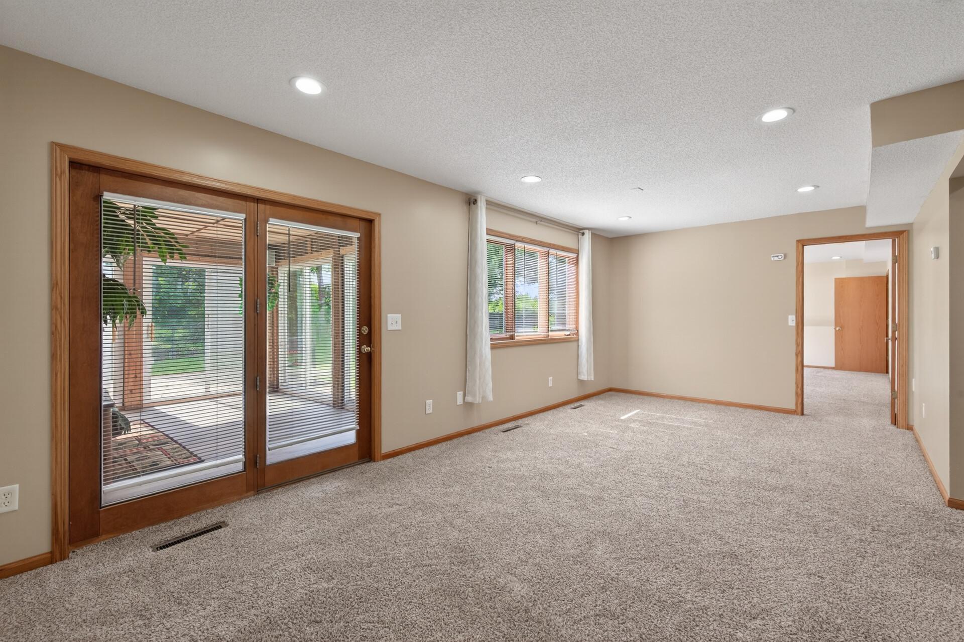 7060 137th Avenue Nw Property Photo 34