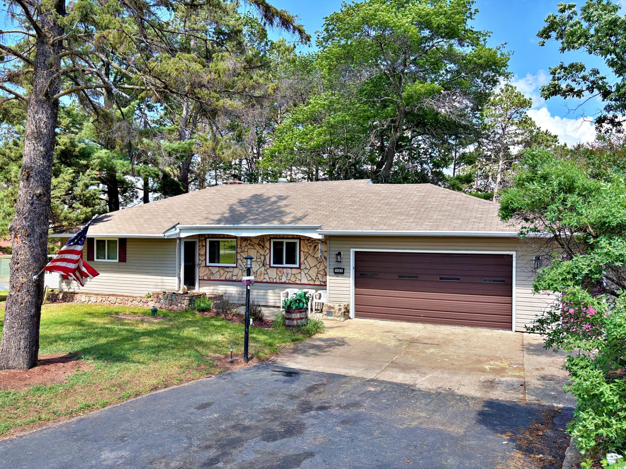 19068 US 71 Property Photo 1