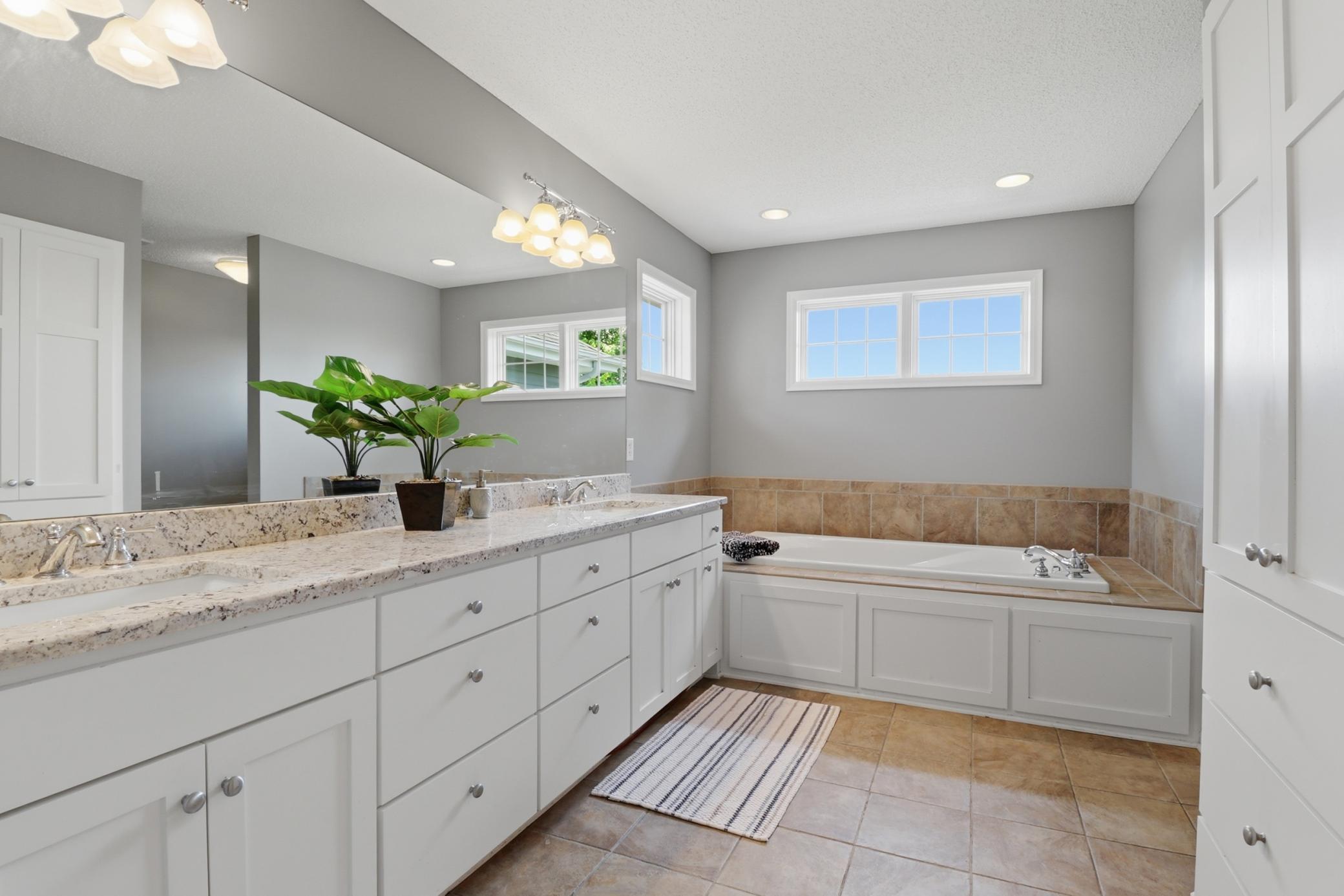 13182 Danube Lane Property Photo 26
