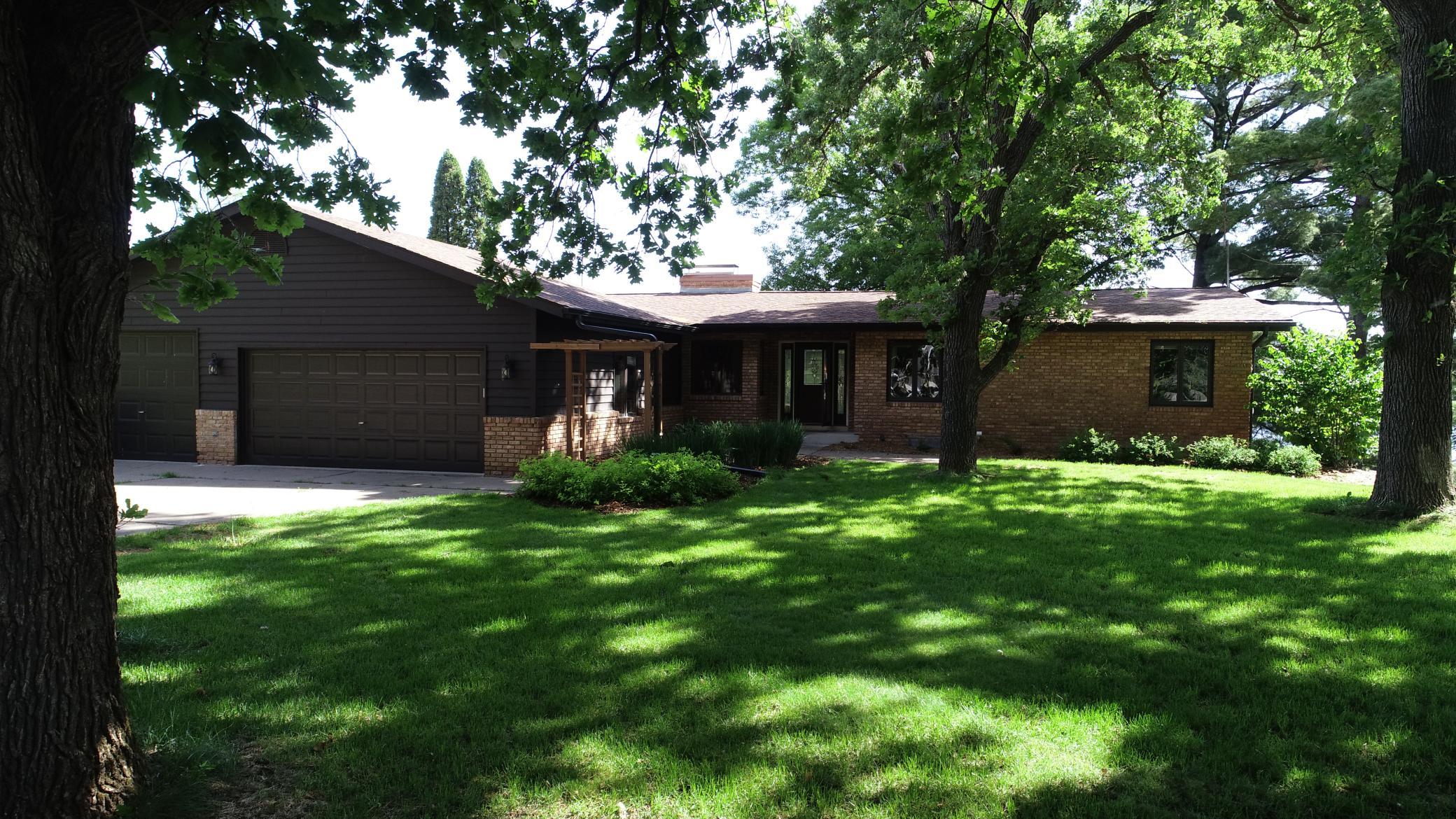725 Bradford Avenue Property Photo 11