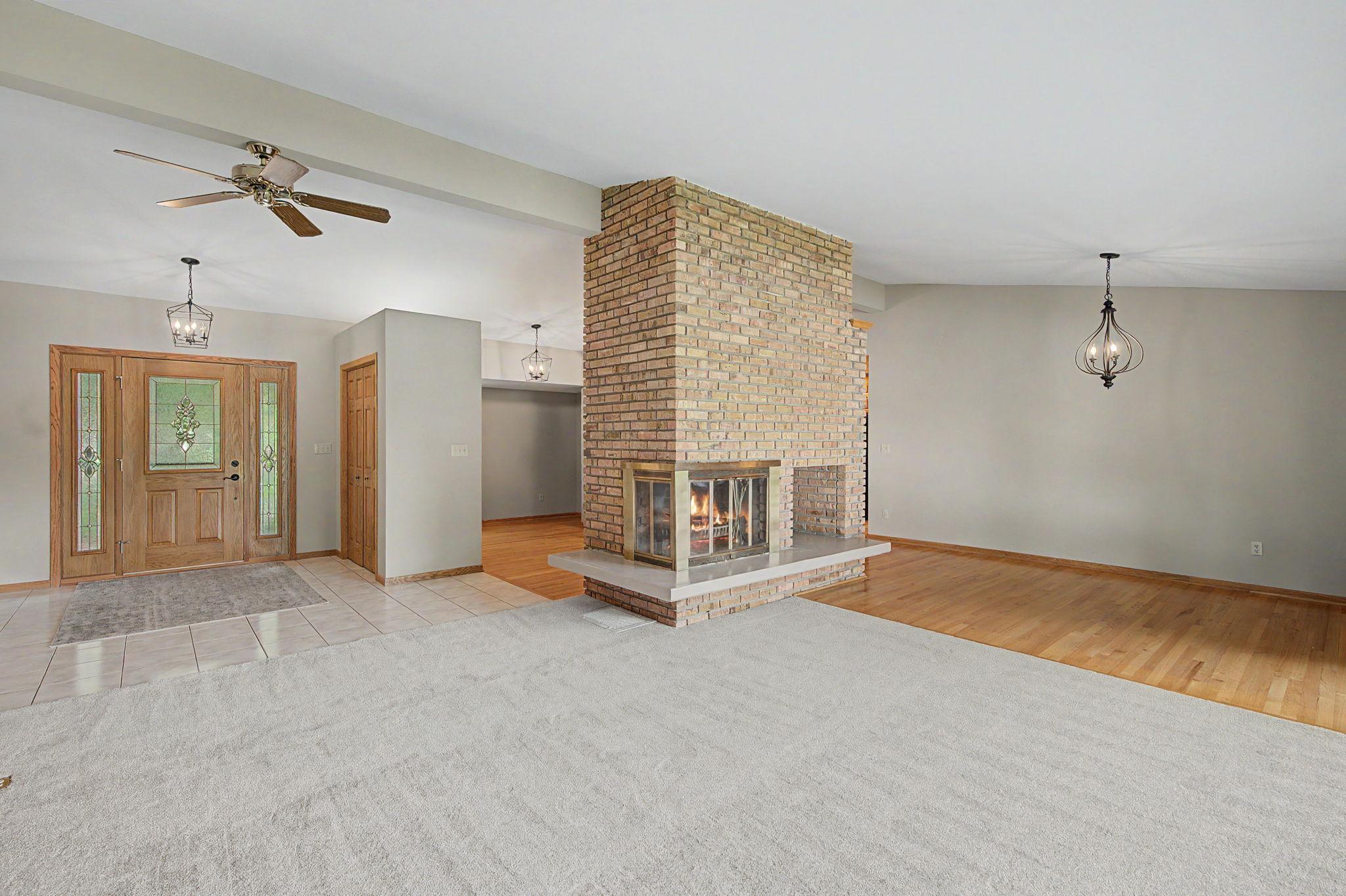 725 Bradford Avenue Property Photo 18