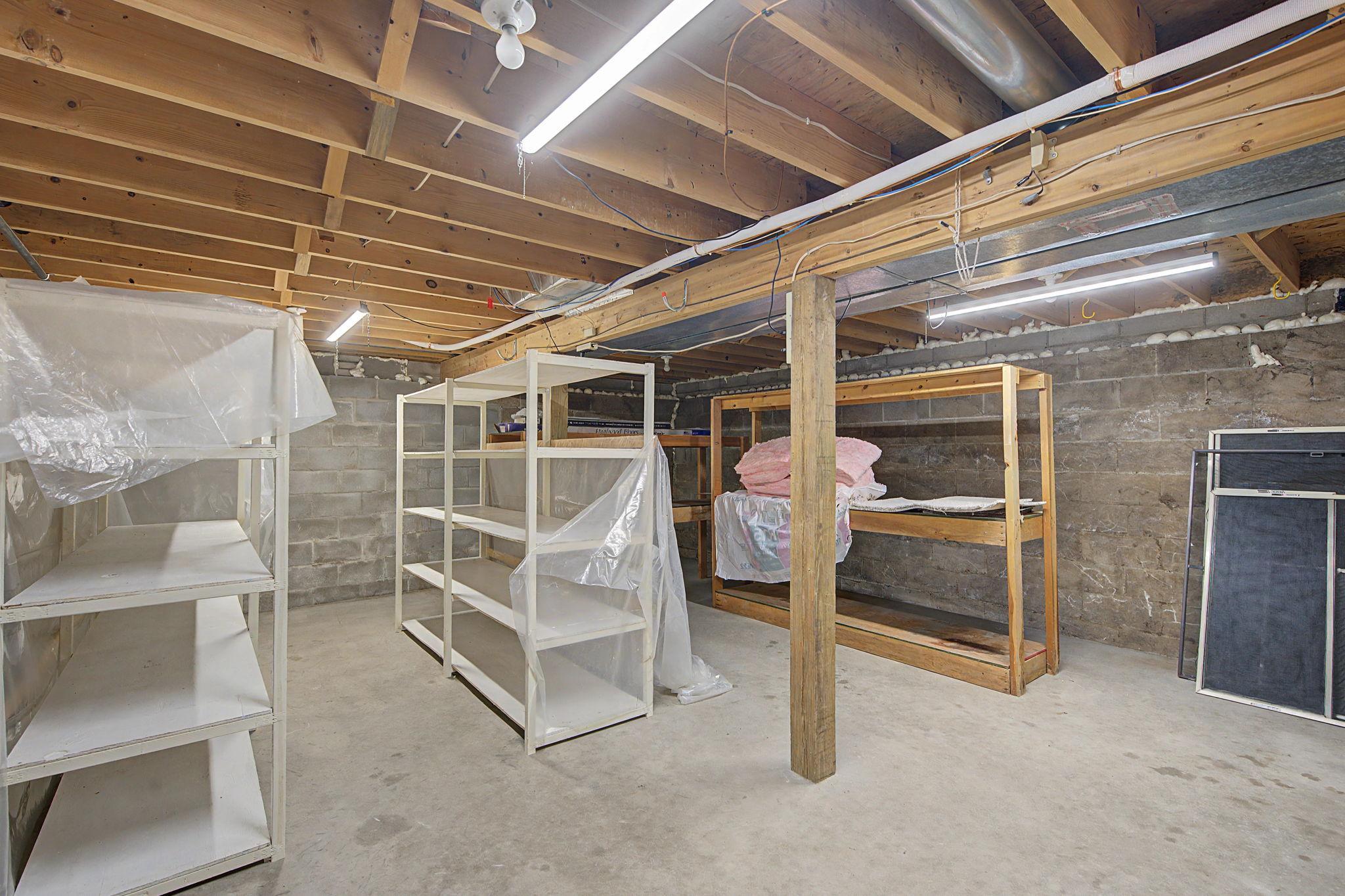 725 Bradford Avenue Property Photo 67