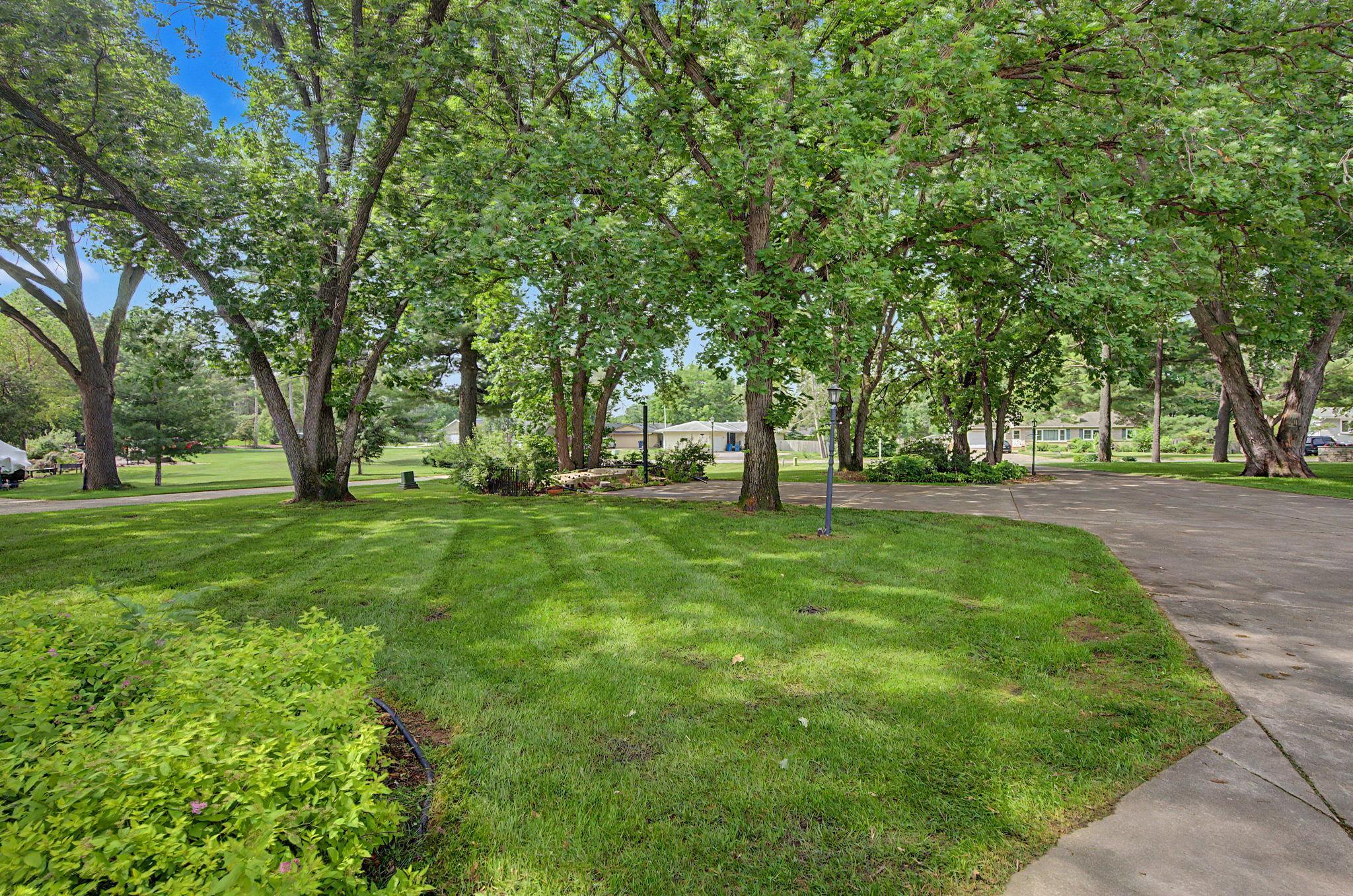 725 Bradford Avenue Property Photo 88