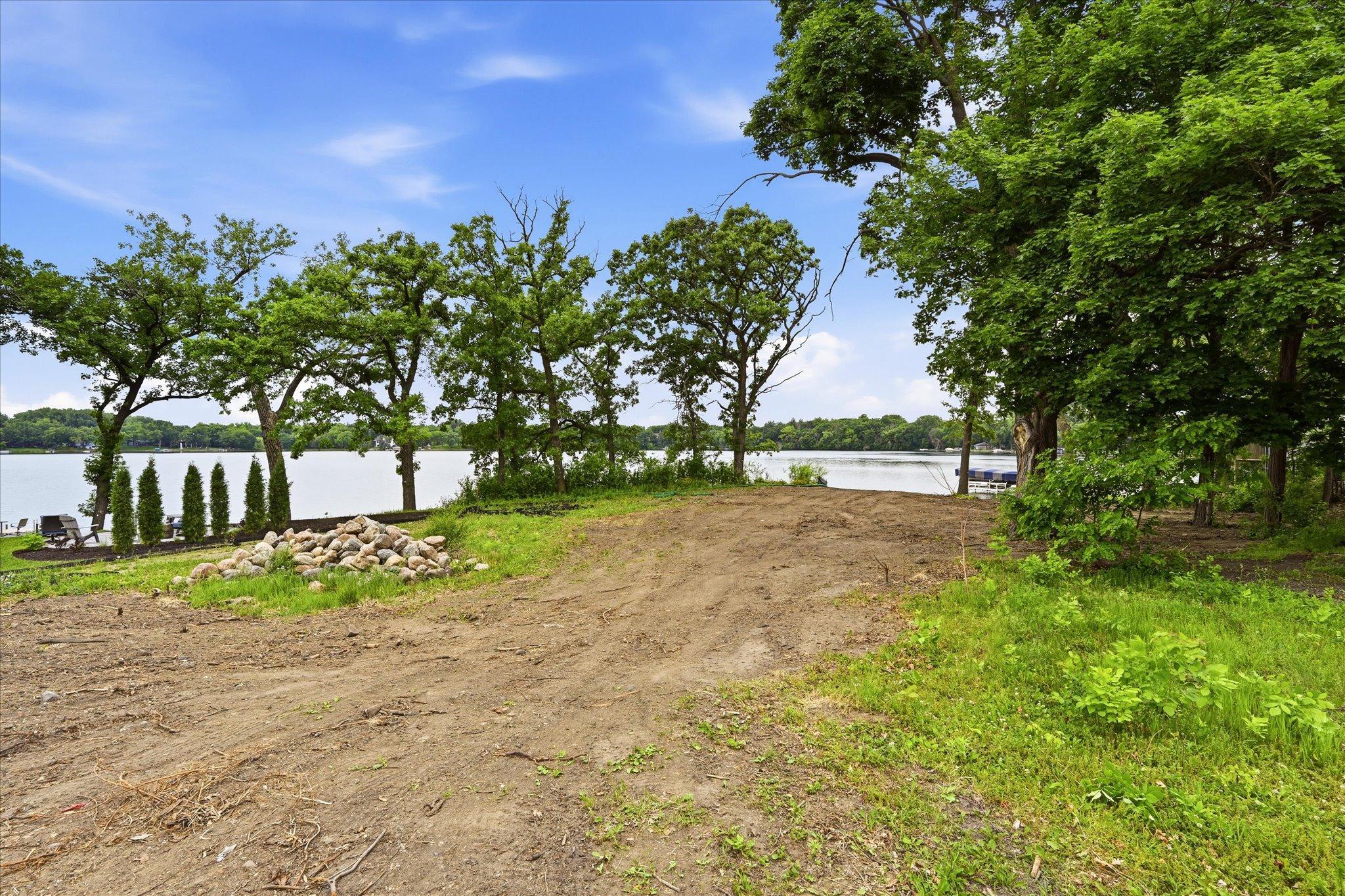 1184 Edgewater Avenue Property Photo 17