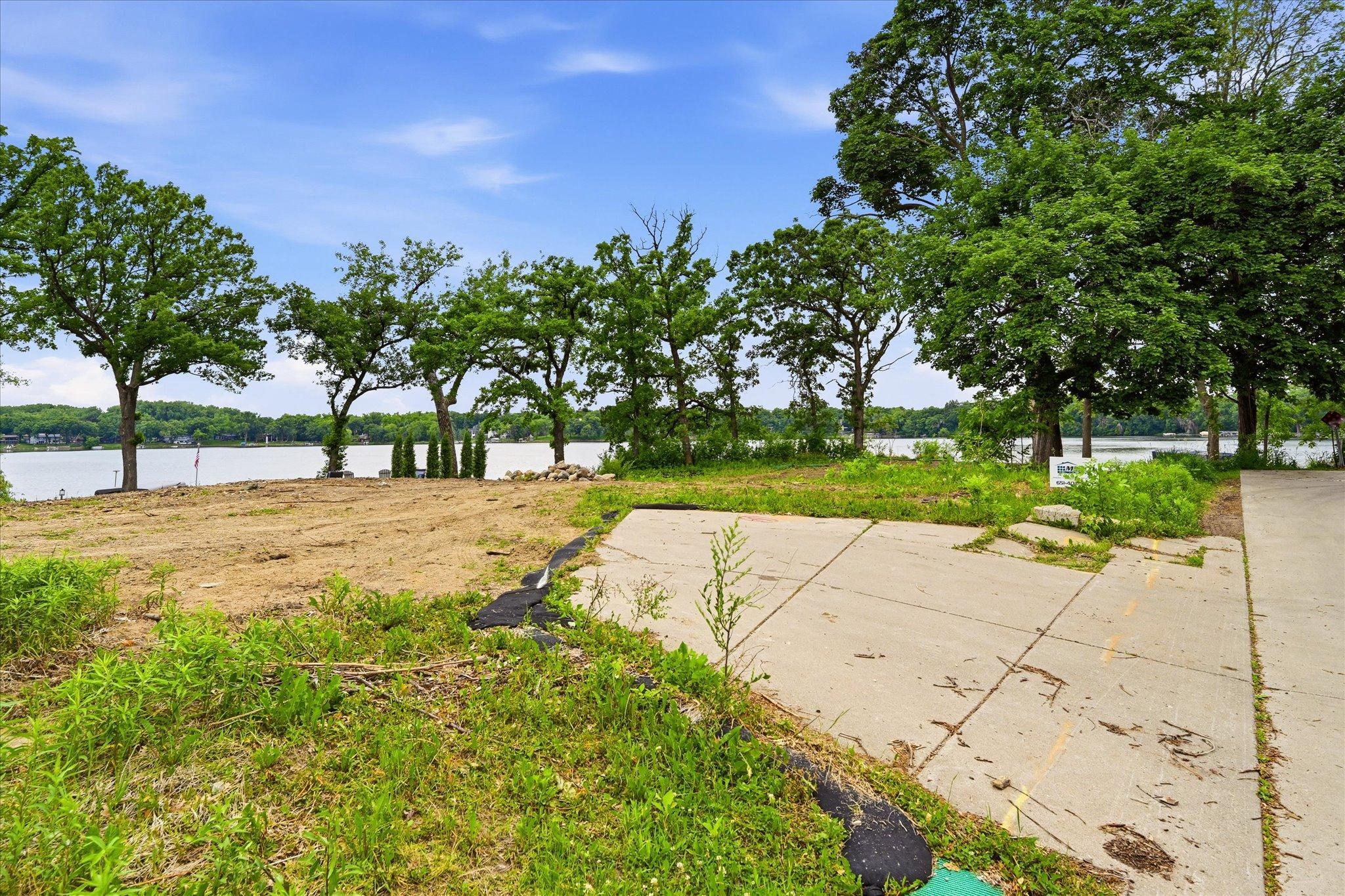 1184 Edgewater Avenue Property Photo 24