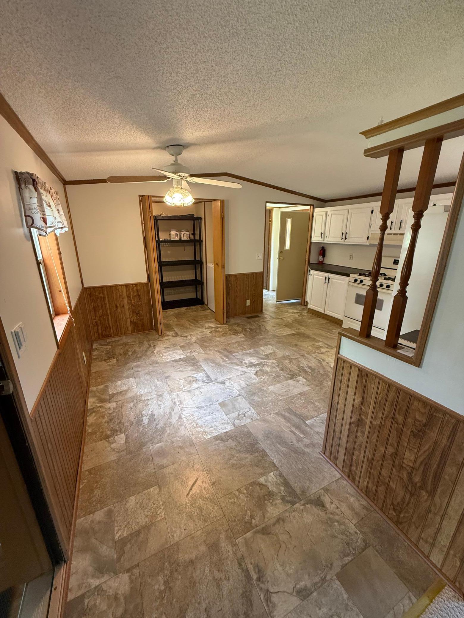 2130 White Pine Drive Property Photo 3