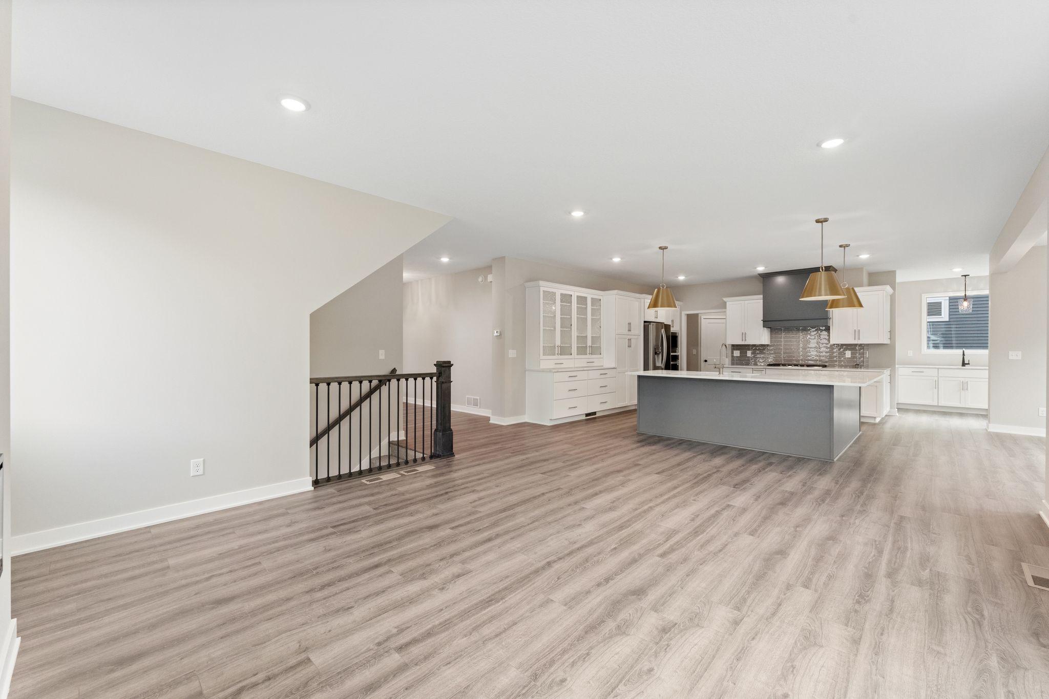 7624 22nd Avenue E Property Photo 11