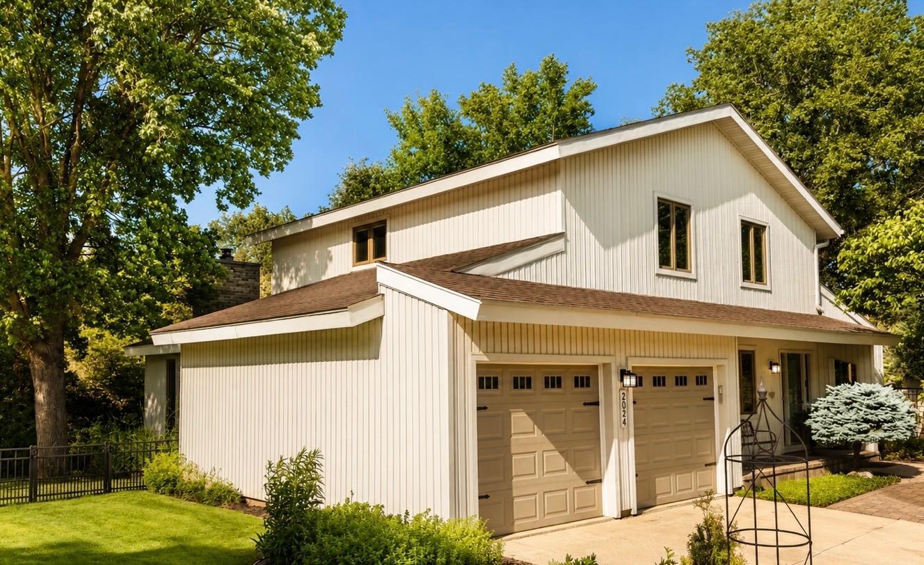 2024 Telemark Court Nw Property Photo 3