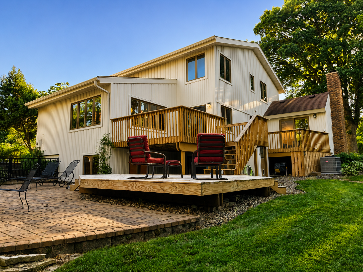 2024 Telemark Court Nw Property Photo 4