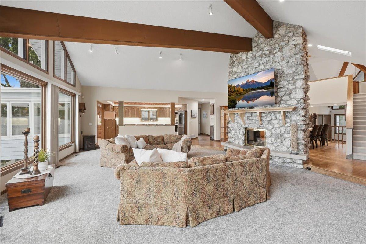 737 Carla Lane Property Photo 19