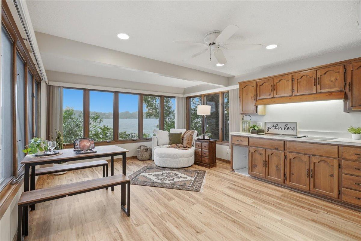 737 Carla Lane Property Photo 31
