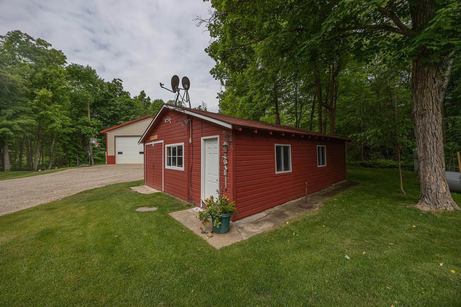 421 Goshawk Lane Nw Property Photo 34