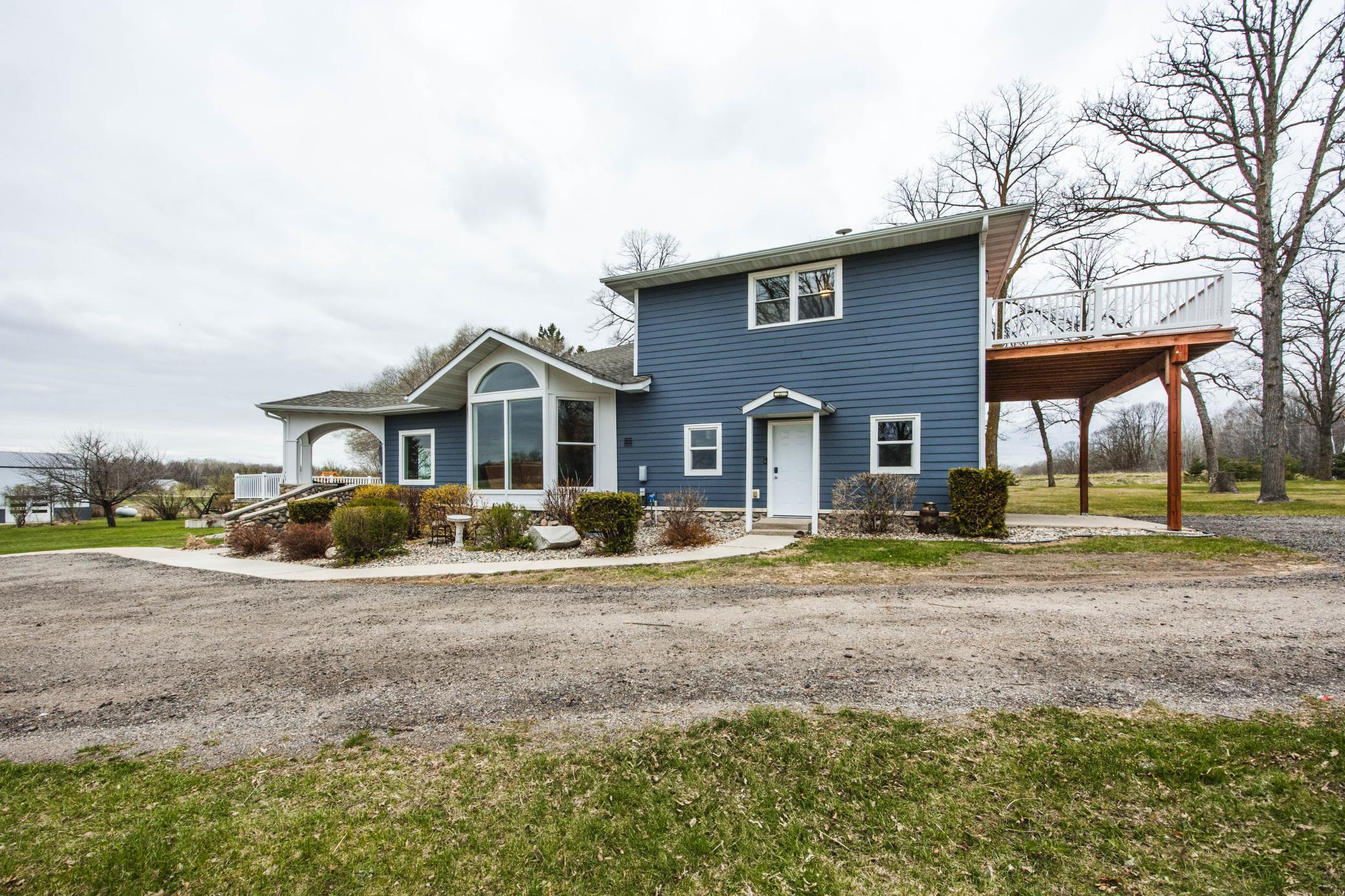 42950 County Highway 19 Property Photo 10