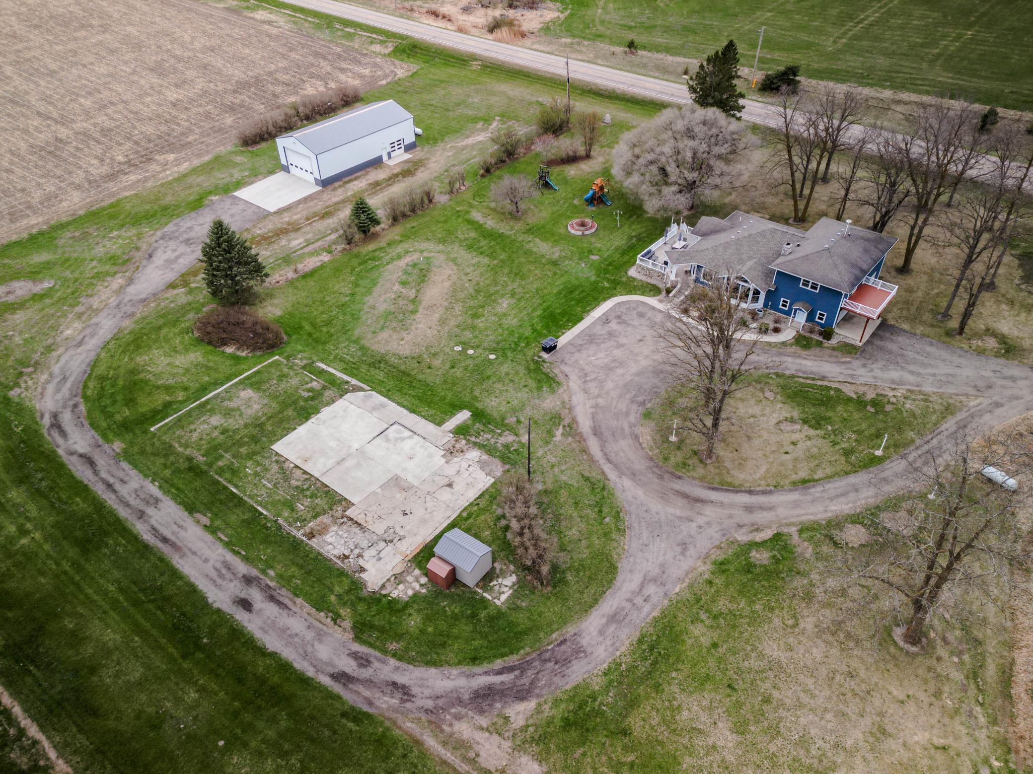 42950 County Highway 19 Property Photo 82