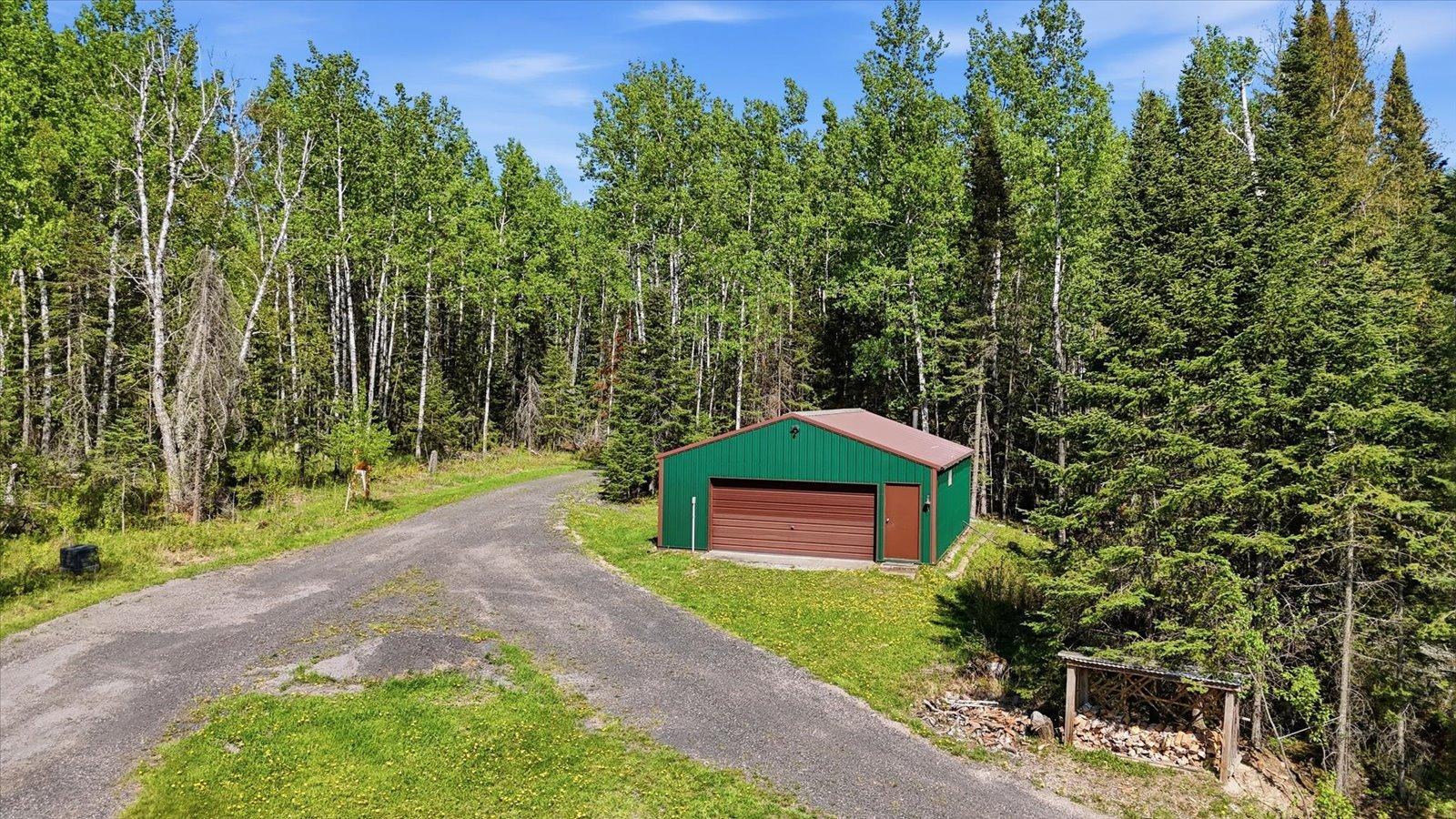 11679 Lakeshore Drive Property Photo 10