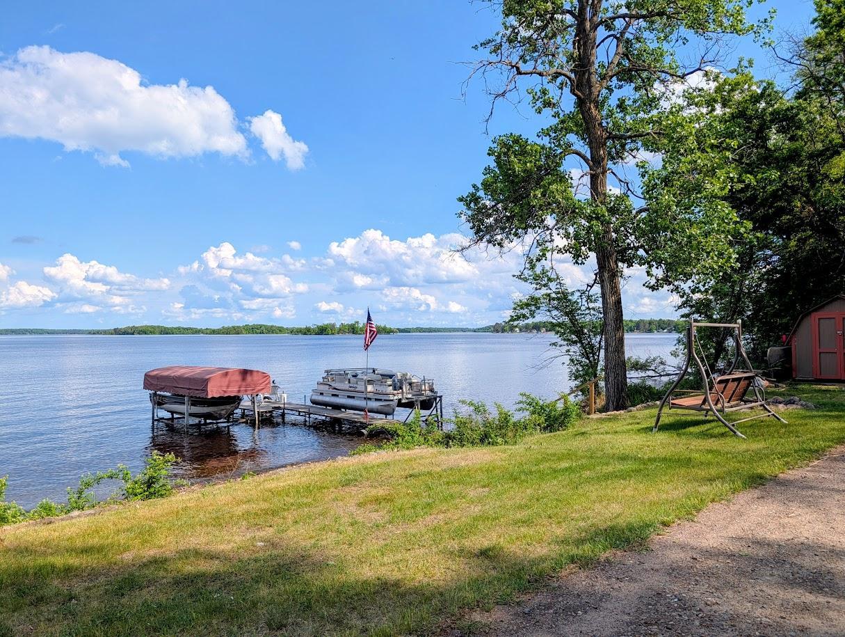 52555 223rd Place Property Photo 1